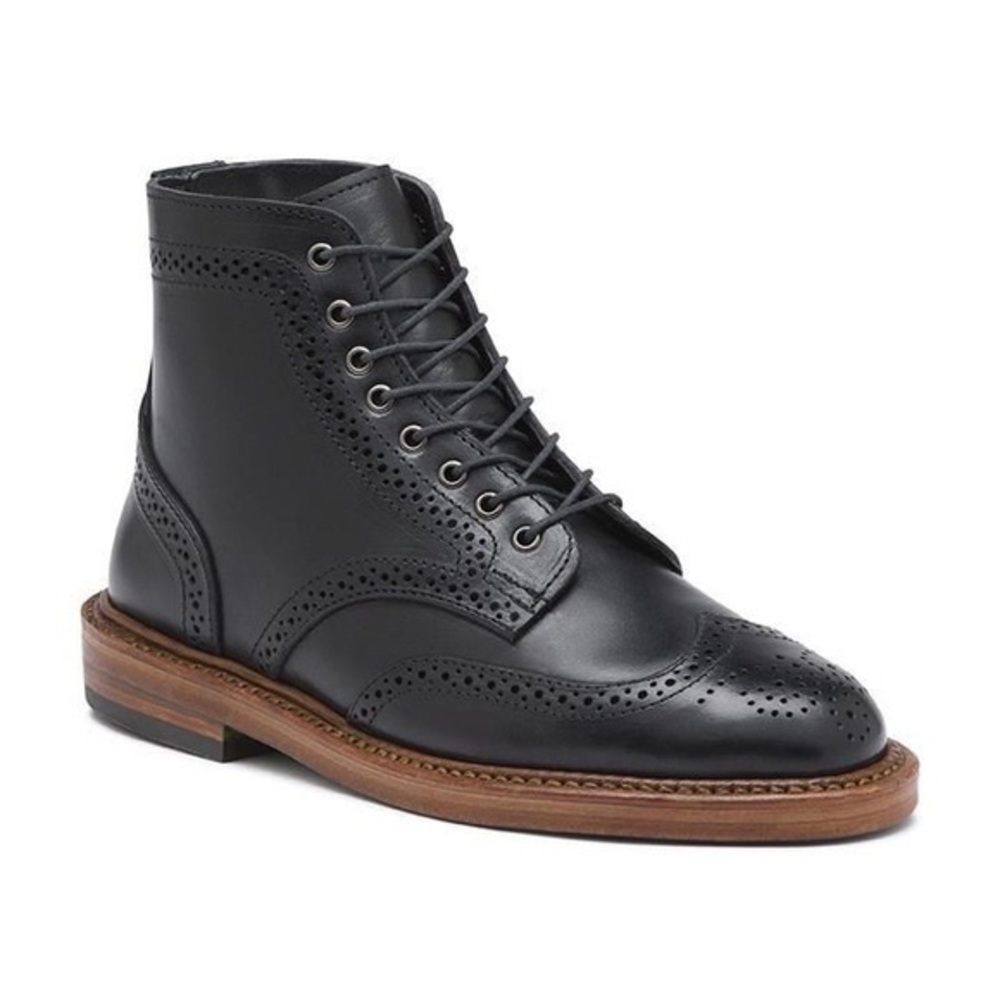 G.H. Bass & Co. Maureen Boots Black Size 5.5 Made in USA
